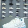 کتونی مردانه سایز بزرگ NIKE V2K وارداتی رنگ سفید سایز 48