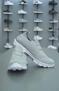 کتونی جورابی SKECHERS